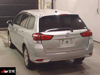 TOYOTA COROLLA FIELDER 2016