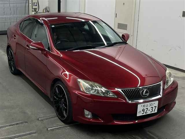 LEXUS IS 2010