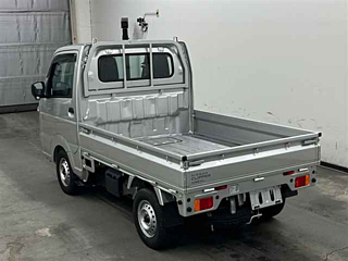 NISSAN CLIPPER TRUCK 2024