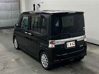 DAIHATSU TANTO 2008