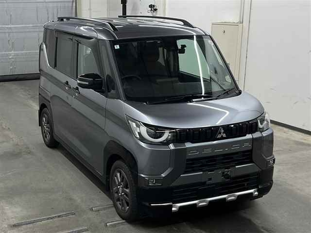 MITSUBISHI DELICA MINI 2024