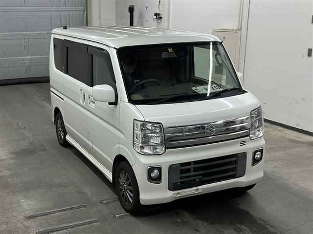SUZUKI EVERY WAGON 2018