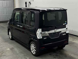 DAIHATSU TANTO 2014