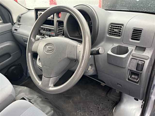 DAIHATSU HIJET VAN 2015