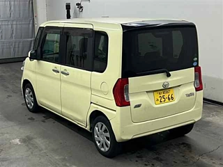 DAIHATSU TANTO 2013