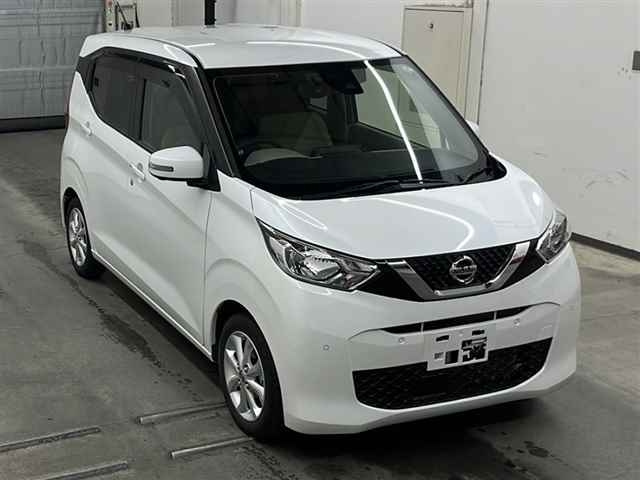 NISSAN DAYZ 2022