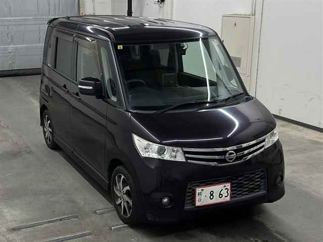 NISSAN ROOX 2010