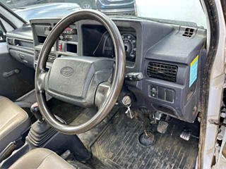 SUBARU SAMBAR 2011
