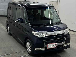 DAIHATSU TANTO 2010