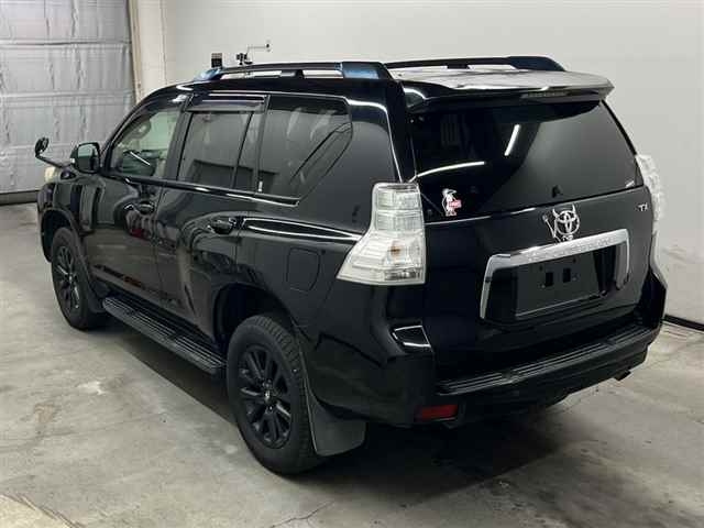 TOYOTA LAND CRUISER PRADO 2012