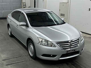 NISSAN SYLPHY 2020