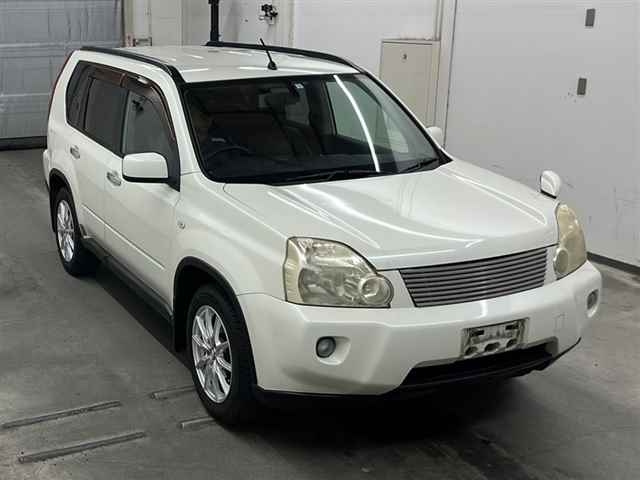 NISSAN X-TRAIL 2010