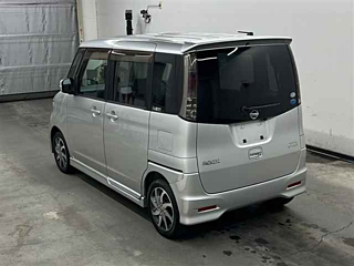 NISSAN ROOX 2010