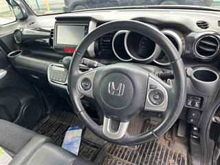 HONDA N BOX 2016