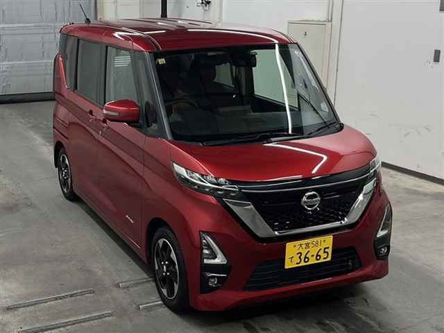 NISSAN ROOX 2020