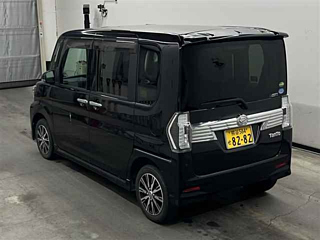 DAIHATSU TANTO 2018
