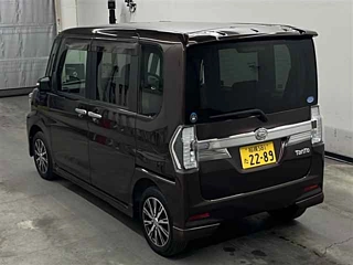 DAIHATSU TANTO 2016