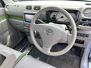 TOYOTA PIXIS SPACE 2013