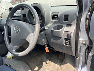 DAIHATSU HIJET VAN 2017