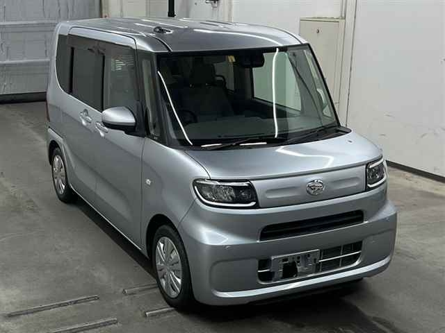 DAIHATSU TANTO 2020