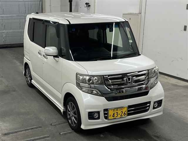 HONDA N BOX 2015