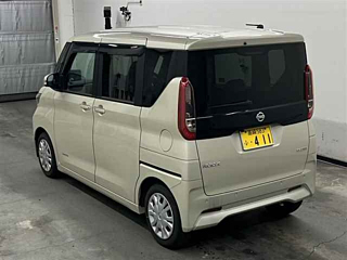 NISSAN ROOX 2022