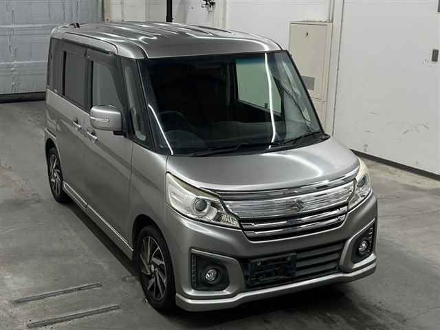 SUZUKI SPACIA 2015