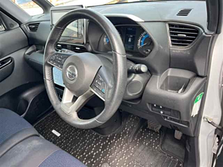 NISSAN ROOX 2023
