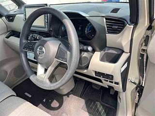 NISSAN ROOX 2020