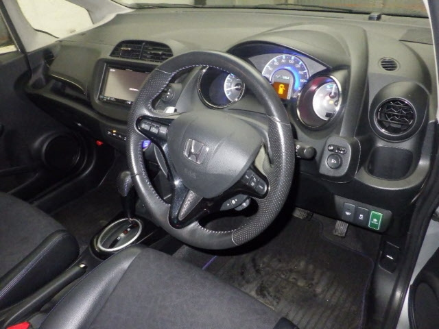 HONDA FIT SHUTTLE 2015