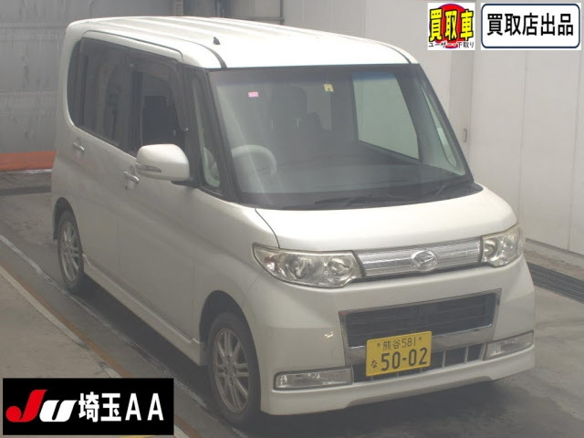 DAIHATSU TANTO 2010