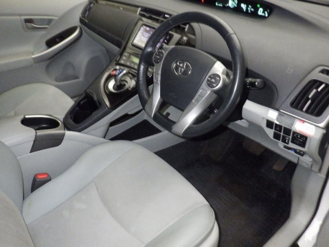TOYOTA PRIUS PHV 2015