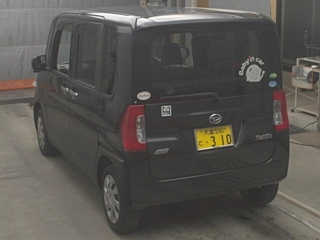 DAIHATSU TANTO 2014