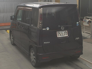 NISSAN ROOX 2010