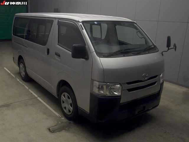 TOYOTA REGIUS ACE VAN 2015