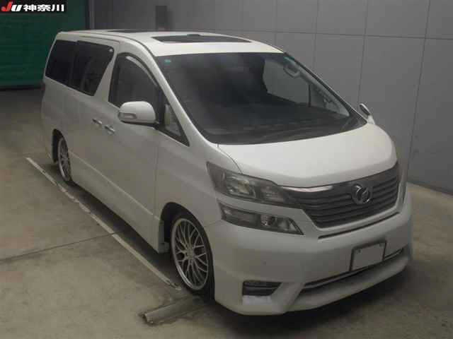 TOYOTA VELLFIRE 2011