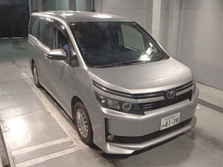 TOYOTA VOXY 2015