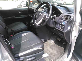 TOYOTA VOXY 2015