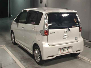 NISSAN DAYZ 2014