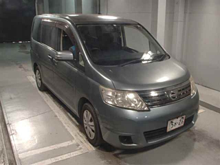 NISSAN SERENA 2010