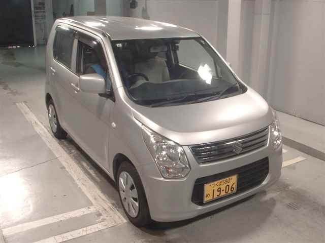 SUZUKI WAGON R 2013