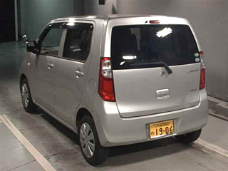 SUZUKI WAGON R 2013