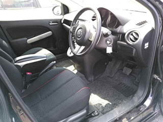 MAZDA DEMIO 2011