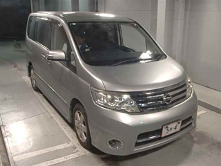 NISSAN SERENA 2010