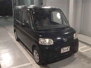 DAIHATSU TANTO 2010