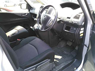 NISSAN SERENA 2013