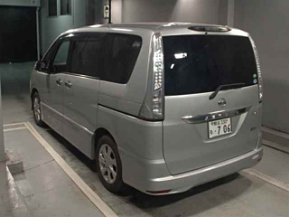 NISSAN SERENA 2013