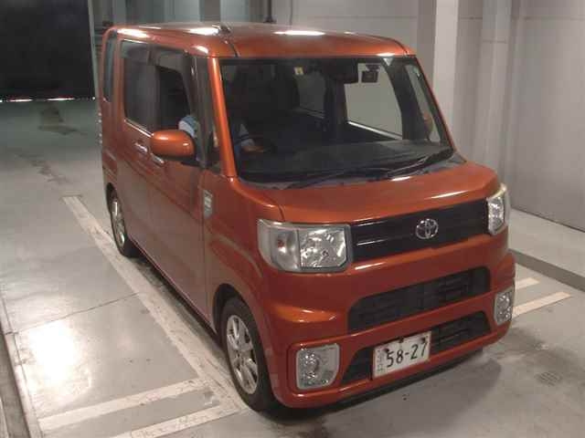 TOYOTA PIXIS MEGA 2018