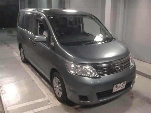 NISSAN SERENA 2010