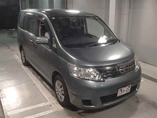 NISSAN SERENA 2010